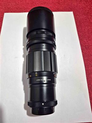 Soligor Telephoto 250mm f/4.5 manual focus camera lens.