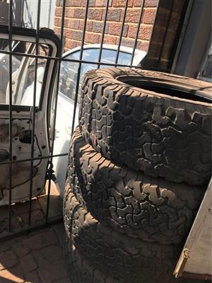 Pathfinder Navara tyres