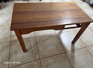 Desk Table