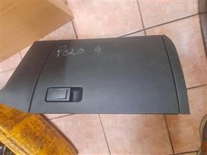 VW POLO 9 PIGEONHOLE
