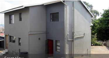 Townhouse For Sale in Ridgeway