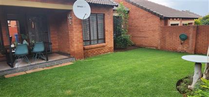 Townhouse For Sale in Boardwalk Meander