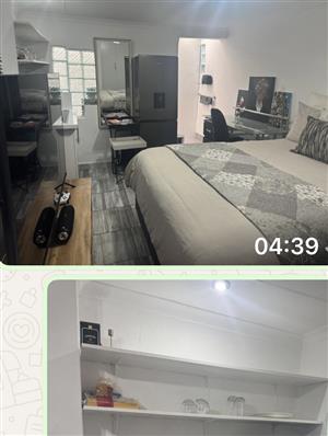 Sandton cottage incl water WiFi elec washing machine tumble dryer etc