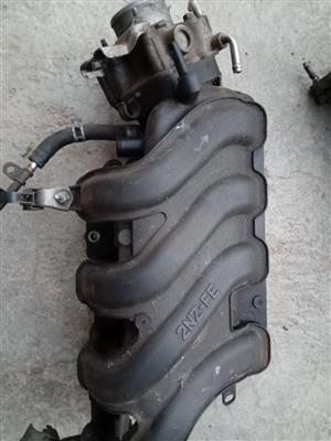 Toyota Yaris 2NZ-FE Intake Manifold & Throttle Body
