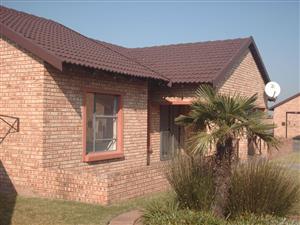 Townhouse Rental Monthly in Riversdale