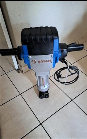 Bosch GSH27 VC Professional Jackhammer