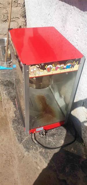 Pop corn machine