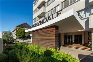 Apartment For Sale in Kenilworth Upper