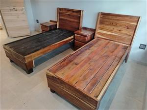 Drie kwart stel ×2  R11000 Of R5500 stuk