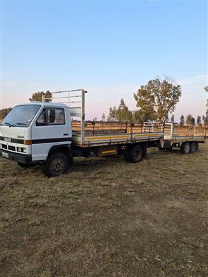 ISUZU N4000 TRUCK + TRAILER -