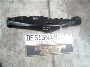 LEXUS RX300H/RX400H PLASTICK CRADEL TOP COVER 