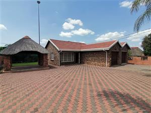 Easy Care 4-Bedroom Home in a Secure and Convenient Part of Letlhabile