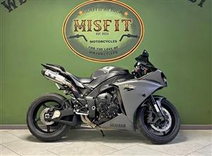 2013 Yamaha R-1