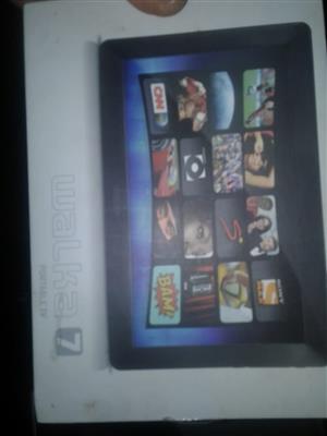I'm seling my Walka7pro, portableTV & it's in exc cond & in box