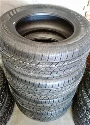 265/60/18 Cooper Discovery H/Ts brand new set 