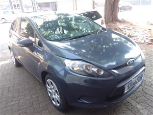 2012 FORD FIESTA 1.4 AMBIENT MANUAL GREY COLOR  PETROL 84.000KM 