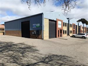 Warehouse of 385 m² To Let in Princess AH for only R 60 per M²!