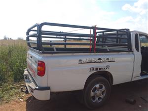 Mahidra pick cattle rails 