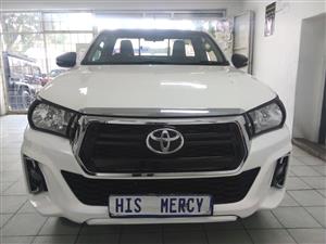 2017 TOYOTA HILUX 2.4 GD6 HIGER RIDER SINGLE CAB MANUAL
