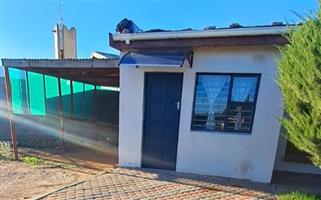 Bachelor Flat to Rent – Worcester Central