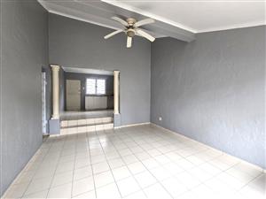 Spacious apartment to let
