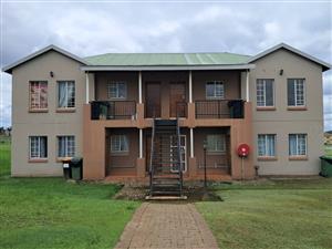 Modern 2-Bedroom Apartment in a Sought-After Complex