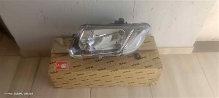 Renault Sandero MK2 Headlight (LH)