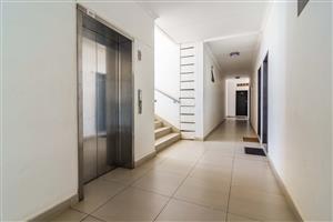 Stylish 1-Bedroom Apartment in Erand Gardens, Midrand