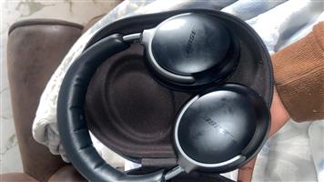 Bose QuietComfort Ultra Wireless Noise Cancelling Headphones – Model 440108