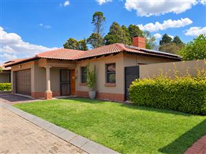  3 beds 2 baths Townhouse