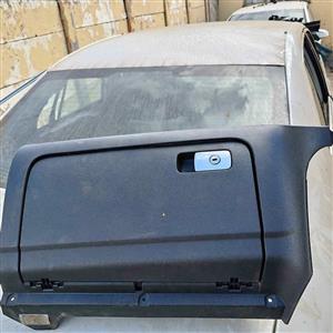 VW Golf 5 & Jetta 5 Cubby