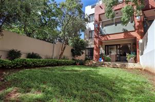 Ground-Floor Apartment with Garden & – The Nicol, Bryanston