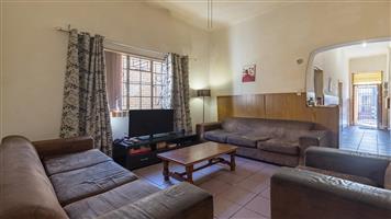 House For Sale in Salt River