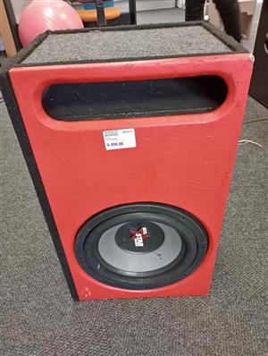 Star Sound SSW-S12-3500 12 Inch Car Subwoofer, Rated Power 3500W. Box in fair Condition
