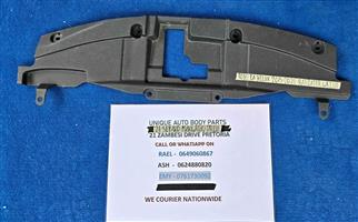 Toyota Hilux  Radiator radiator upper cover