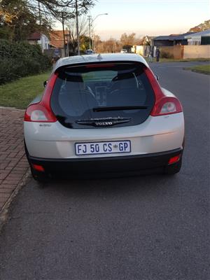 SELLING A VOLVO C30 