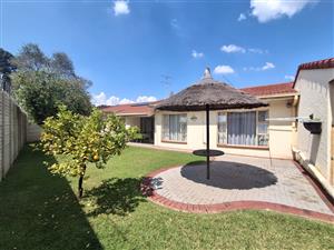 Immaculate 3-Bedroom Townhouse – Three Rivers.