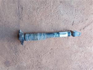 Second Hand Rear Shock For Jeep Grand Cherokee WK2 - Jeep Spares For Sale 