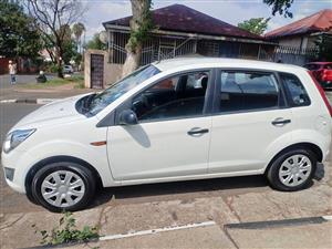 2015 Ford Figo 1.4 manual transmission
