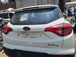 Mahindra XUV Stripping for spares