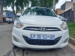 2012 Hyundai i10 1.1 Petrol Manual White Color  Mileage 110 000kms 