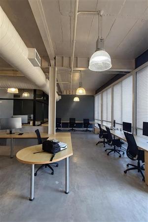 Office Rental Monthly in De Waterkant