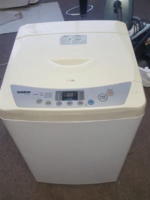 LG 7Kg washing machine