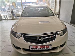 2011 HONDA ACCORD 2.0 AUTOMATIC