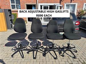 BACK & HEIGHT ADJUSTABLE HIGH GASLIFT OFFICE CHAIRS