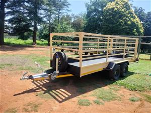 4.5 utility trailer in Mahindra beige