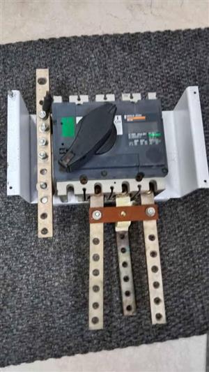 Merlin Gerin INS 250 circuit breaker