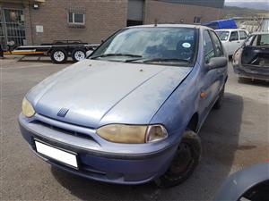 Fiat Siena 2000 stripping for spares.