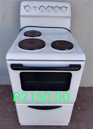 3 plate stove for sale in Port Edward