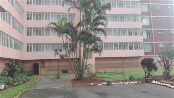 Lovely 2  Bed Flat,Montclair